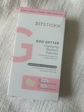 New Zitsticka Goo Getter Clarifying Blemish Patches